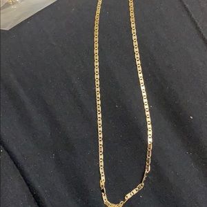 18k gold laminated chain.
